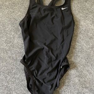 Nike Swimsuit (girls)